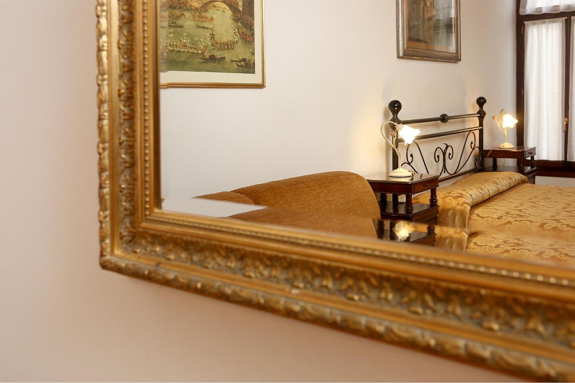 Leoncini With A Wonderful Canal View Venice Luaran gambar
